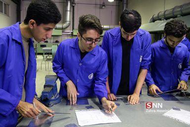 گروه فنی مهندسی پارسیان خودرو کرمان نیرو می پذیرد
